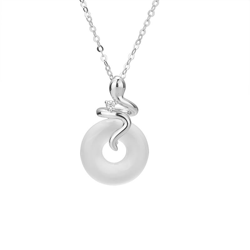 Colgante con hebilla de paz y calcedonia del año de la serpiente en plata de ley 925 con Buddha Stones