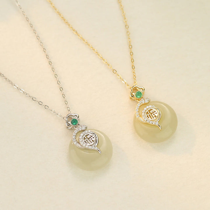 Collar con colgante de plata de ley 925 con Buddha Stones y hebilla de paz de jade hetiano con carácter Fu del año de la serpiente