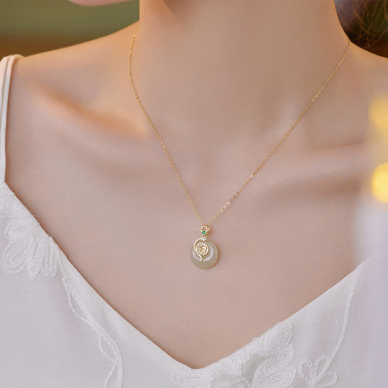 Collar con colgante de plata de ley 925 con Buddha Stones y hebilla de paz de jade hetiano con carácter Fu del año de la serpiente