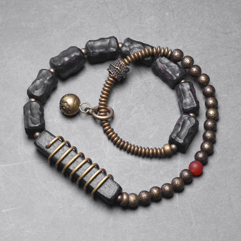 Pulsera de doble vuelta con Buddha Stones, madera de ébano, cobre, latón y ágata roja
