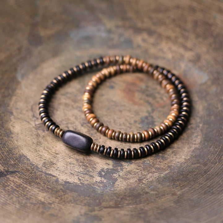 Pulsera de doble vuelta con Buddha Stones, madera de ébano, sándalo verde, cobre y latón