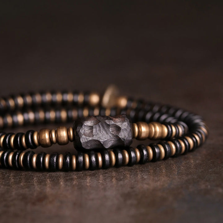 Pulsera de doble vuelta con Buddha Stones, madera de ébano, sándalo verde, cobre y latón