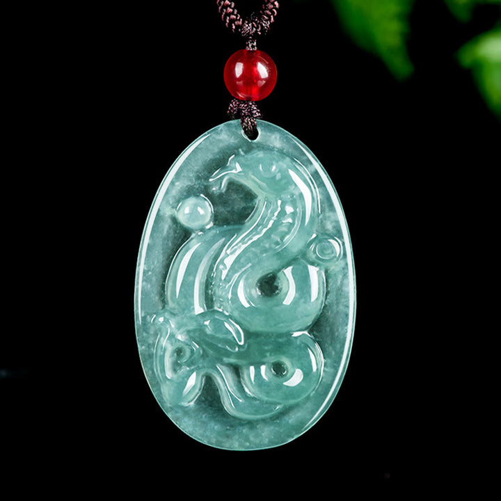 Collar con colgante de jade natural y Buddha Stones con forma ovalada para el año de la serpiente