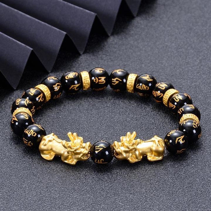 Pulsera de fuerza Om Mani Padme Hum con dos PiXiu de aleación dorada y Buddha Stones, obsidiana negra y ónix negro