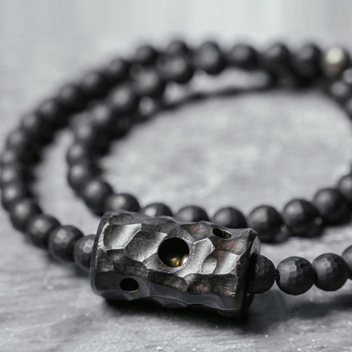 Pulsera protectora de doble vuelta con ónix negro y ébano con superficie de corte esmerilado y Buddha Stones