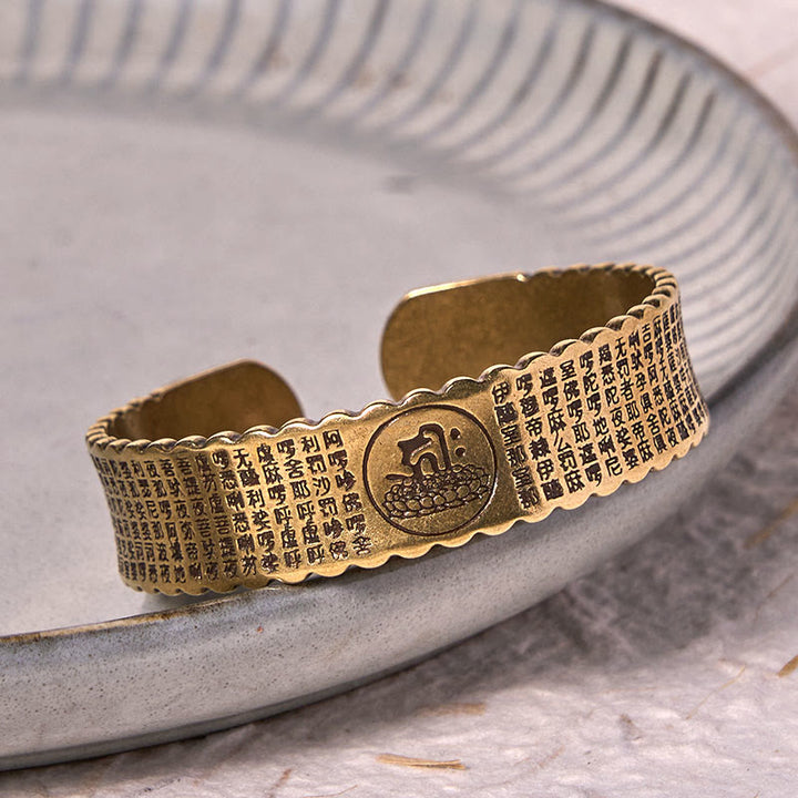 Pulsera de cobre y latón con mantra de gran compasión y Buddha Stones para el cuidado personal