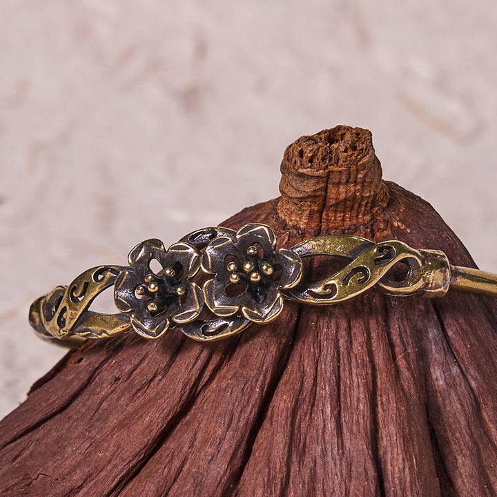 Brazalete de cobre y latón con Buddha Stones, flores, hojas y suerte para la curación