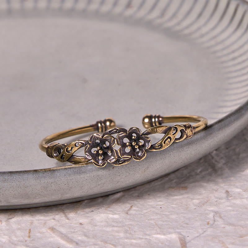 Brazalete de cobre y latón con Buddha Stones, flores, hojas y suerte para la curación