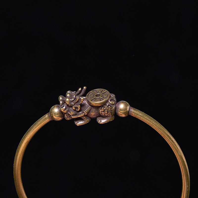 Pulsera de cobre y latón con Buddha Stones Pi Xiu y brújula que lleva el personaje Fu