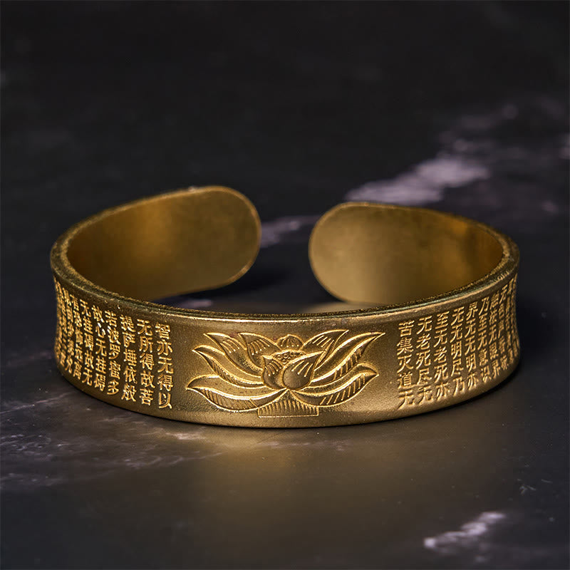Brazalete de la paz de cobre y latón con sutra del corazón y flores de loto con Buddha Stones