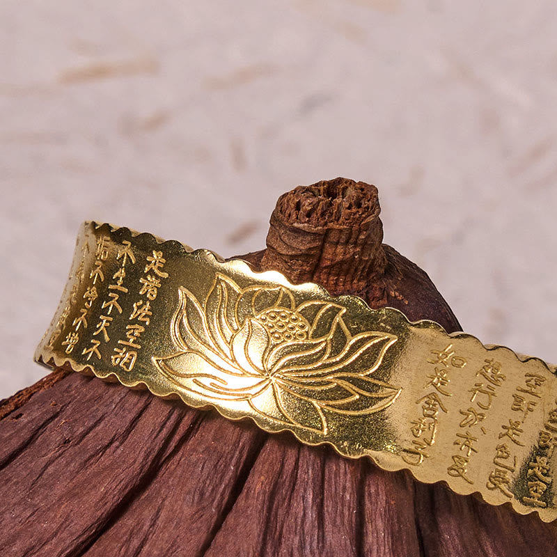 Brazalete de cobre y latón con diseño de flor de loto, paz, iluminación y sutra del corazón de Buddha Stones