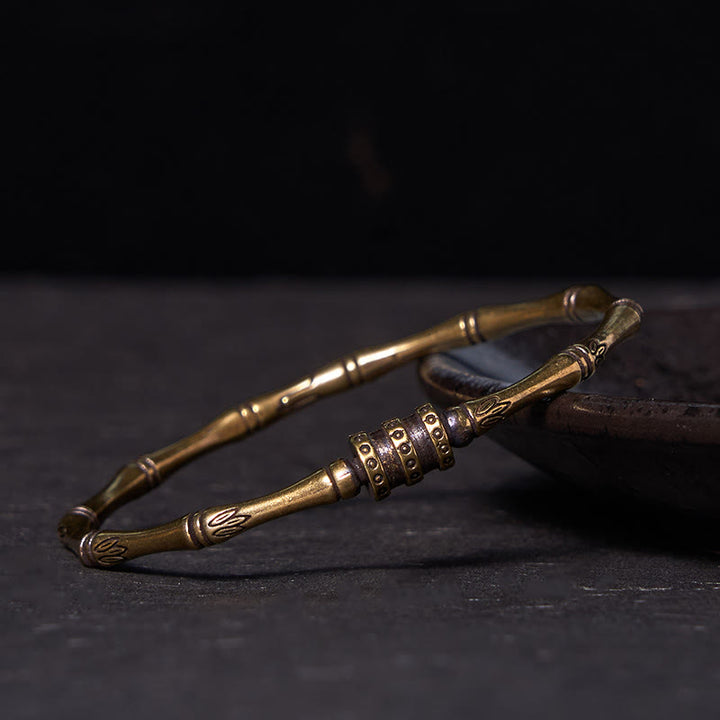 Pulsera de la paz de latón y cobre con flor de loto de bambú y Buddha Stones