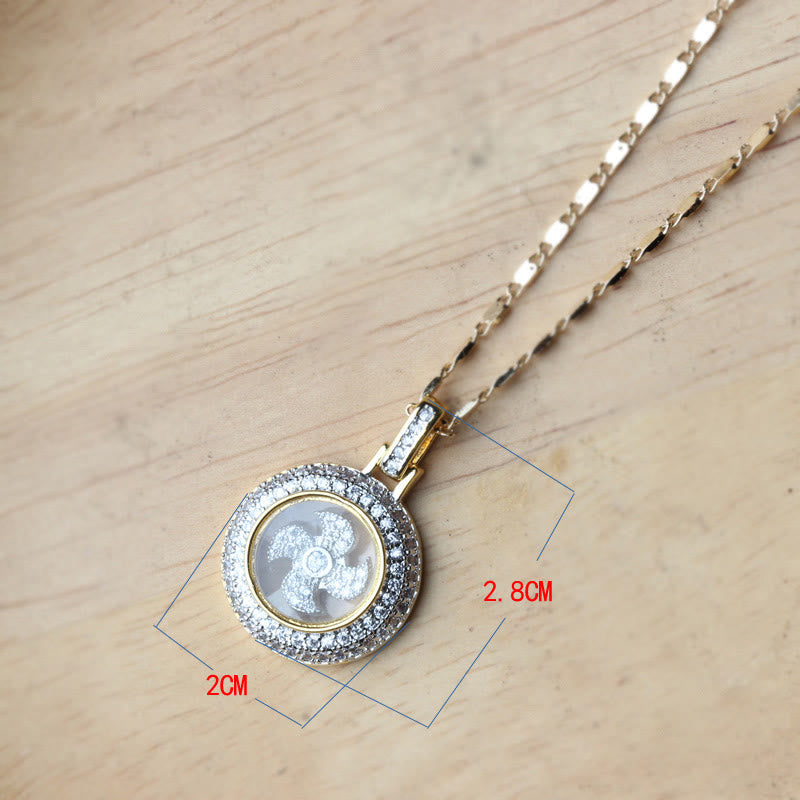 Colgante de collar con molino de viento giratorio de latón y cobre bañado en oro y Buddha Stones