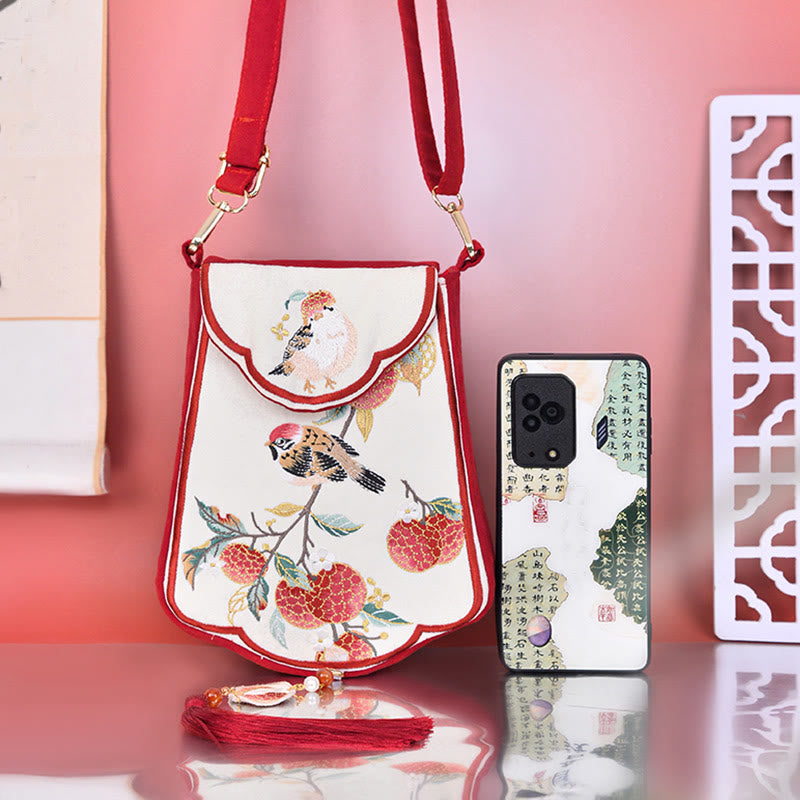 Bolso bandolera con borlas bordadas con lichi y urraca de Buddha Stones