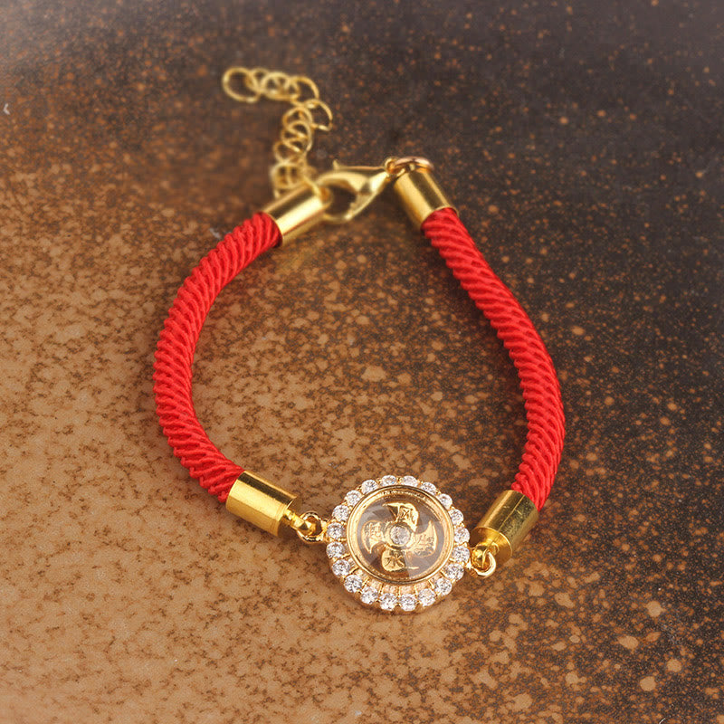 Pulsera trenzada con protección de Qi Feng Sheng Shui con molino de viento giratorio de cobre y latón con hilo rojo y Buddha Stones