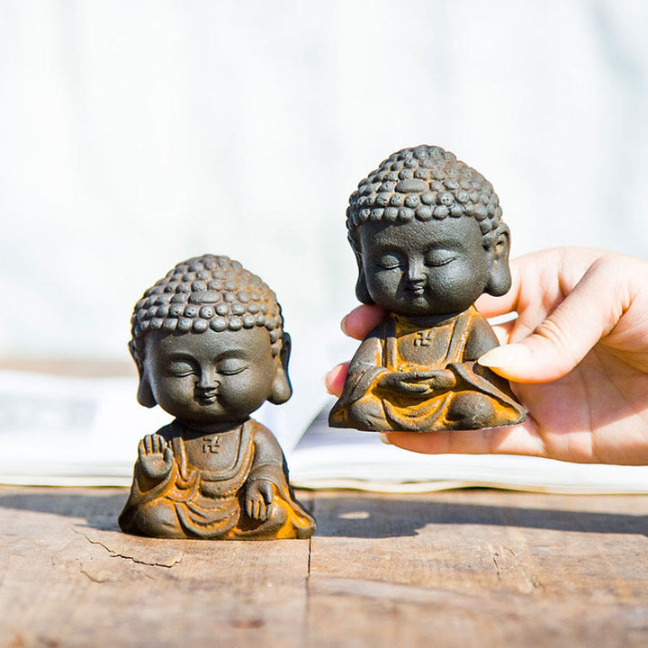Estatua de resina fundida con óxido de hierro en polvo de Buddha Stones para decoración del hogar