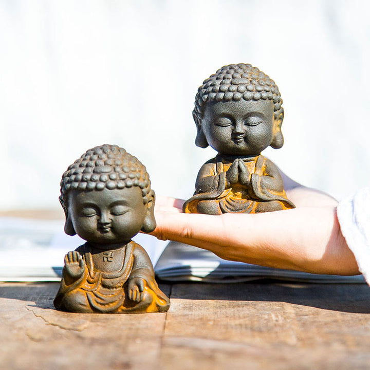 Estatua de resina fundida con óxido de hierro en polvo de Buddha Stones para decoración del hogar