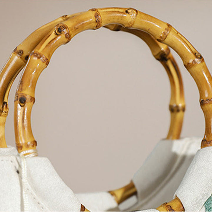 Bolsos de mano con borlas y asas de bambú bordadas con Buddha Stones