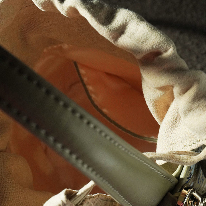 Bolso bandolera con brocado y diseño de ciervo, grulla y Buddha Stones