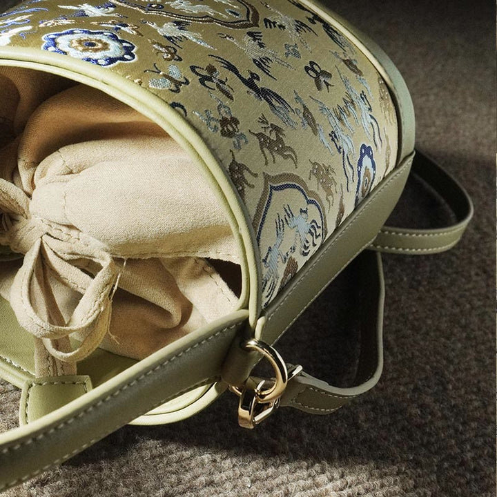 Bolso bandolera con brocado y diseño de ciervo, grulla y Buddha Stones