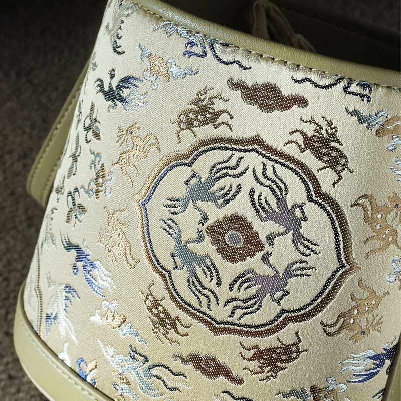 Bolso bandolera con brocado y diseño de ciervo, grulla y Buddha Stones