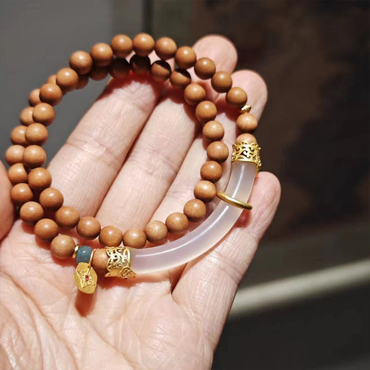 Brazalete tipo brazalete con Buddha Stones, sándalo, ágata gris y calcedonia