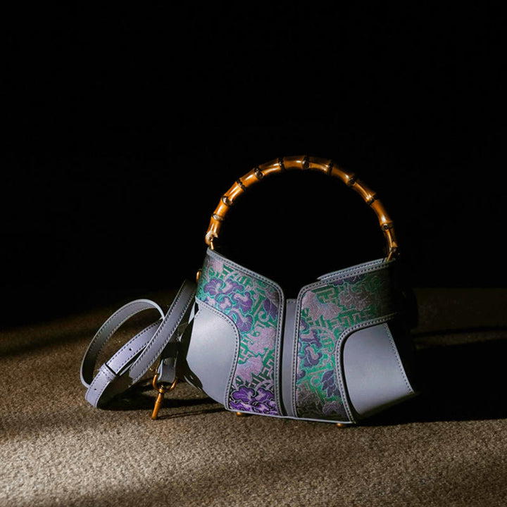 Bolso bandolera de seda Xiangyunsha con brocado Song y asa de bambú con Buddha Stones
