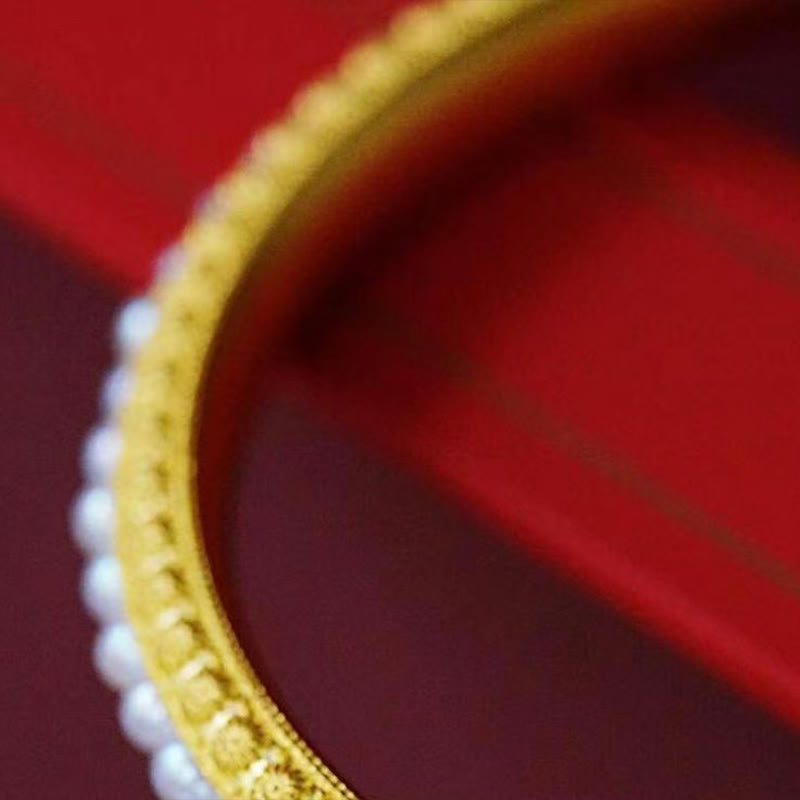Brazalete de media pulsera curativa con perlas de cobre y Buddha Stones