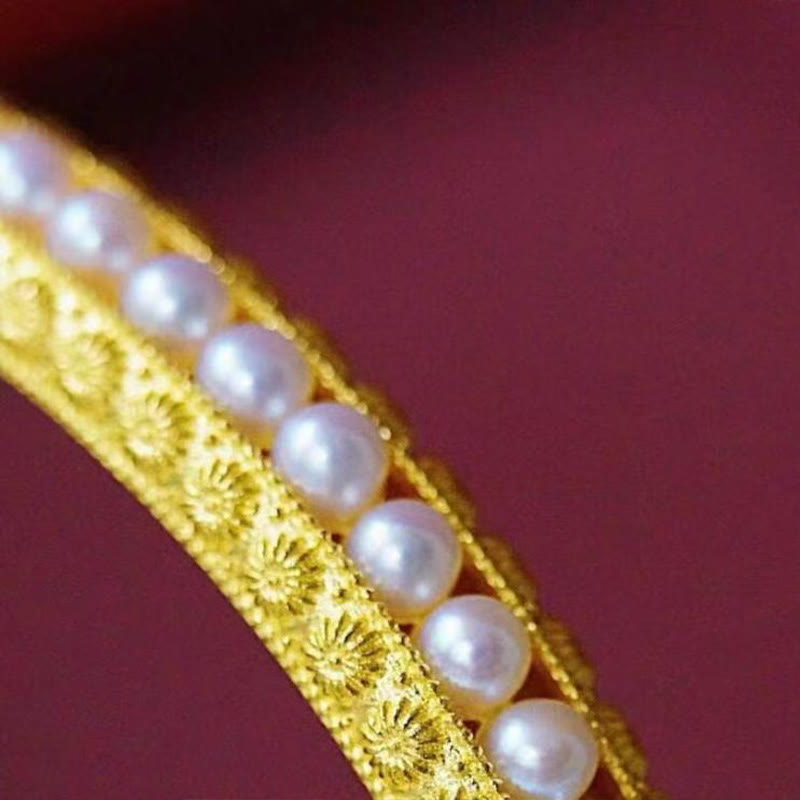 Brazalete de media pulsera curativa con perlas de cobre y Buddha Stones