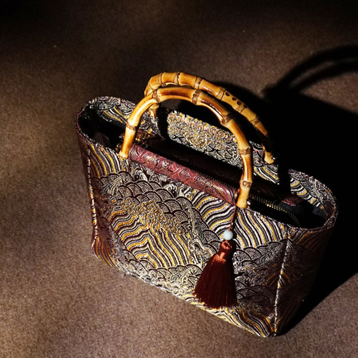 Bolsos colgantes con borlas y asas de bambú con diseño de olas de mar y montaña con Buddha Stones