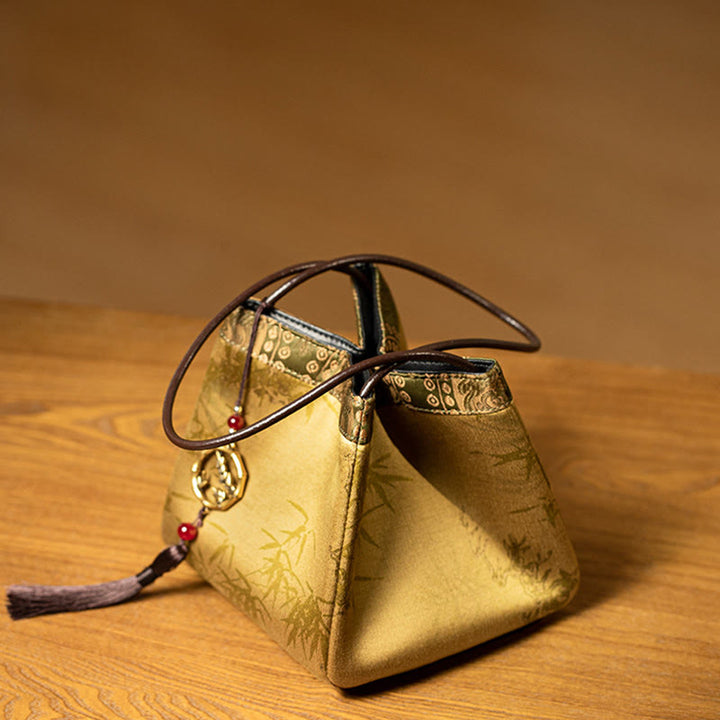 Bolso de Buddha Stones de seda Xiangyunsha con borlas y colgante de cuentas de ramas de bambú y piedras de Buda