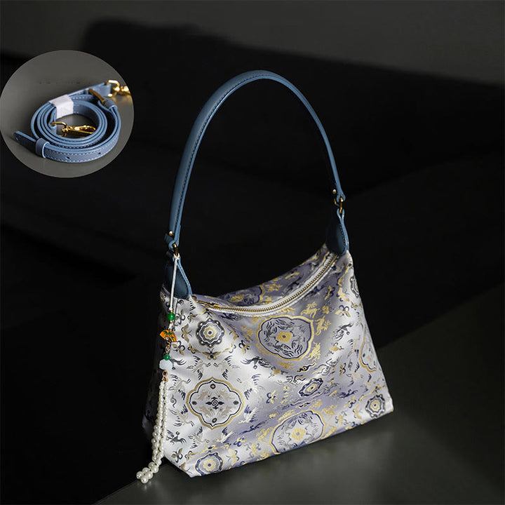 Bolso bandolera con brocado de seda Xiangyunsha con diseño de Buddha Stones, loto, bambú, grulla, ciervo, mariposa, montaña