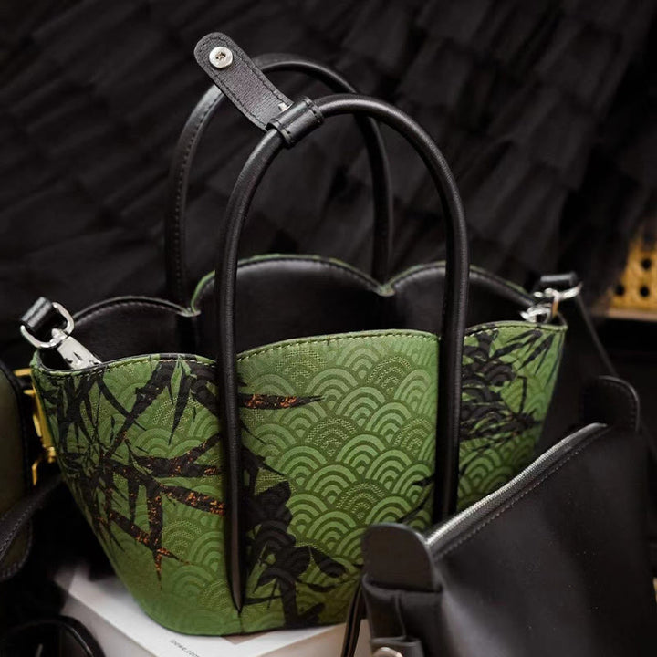 Bolso bandolera de seda Xiangyunsha con forma de flor de bambú y piedras de Buddha Stones