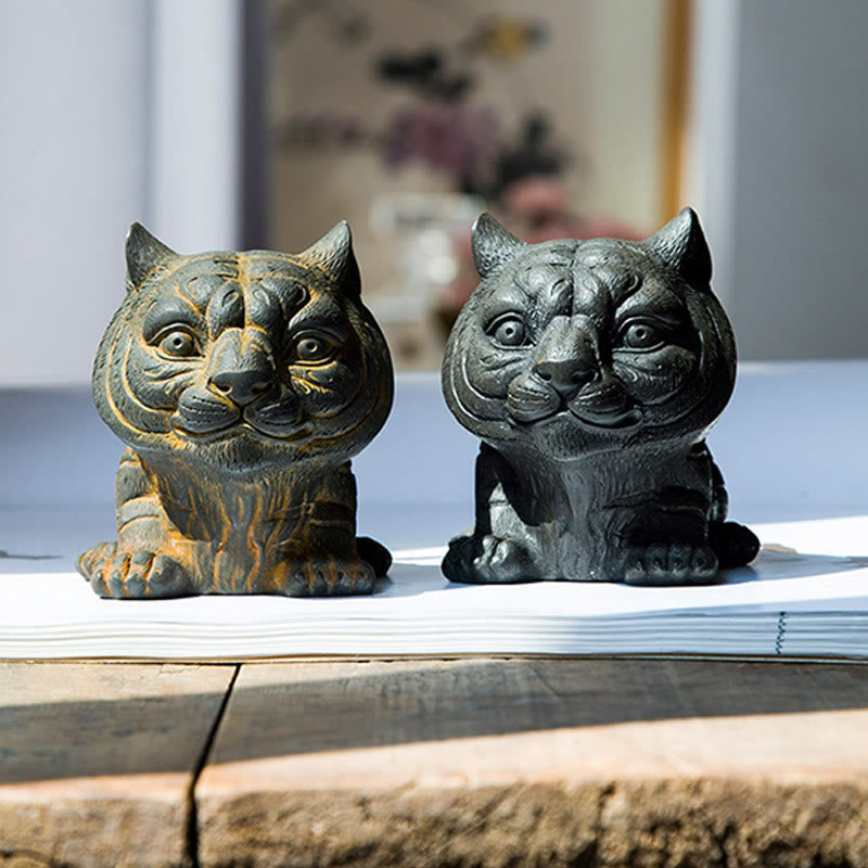 Estatua de resina fundida con óxido de hierro en polvo de tigre pequeña y encantadora hecha a mano con Buddha Stones para decoración del hogar - image 15