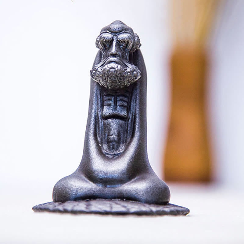 Estatua de resina fundida con óxido de hierro en polvo de Bodhidharma hecha a mano con Buddha Stones para decoración del hogar