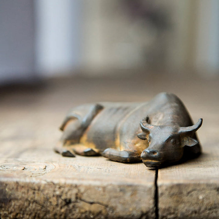 Estatua de resina fundida con óxido de hierro en polvo de toro de búfalo de agua pequeño hecha a mano con Buddha Stones para decoración del hogar - image 2