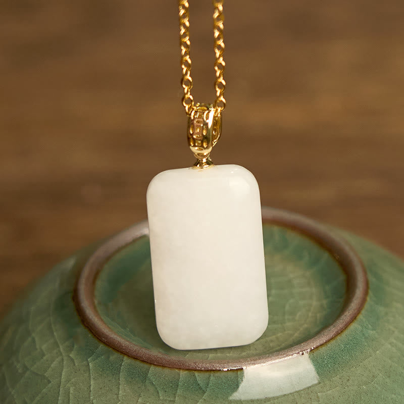 Colgante de collar de prosperidad de plata y jade hetiano con piedras de Buddha Stones