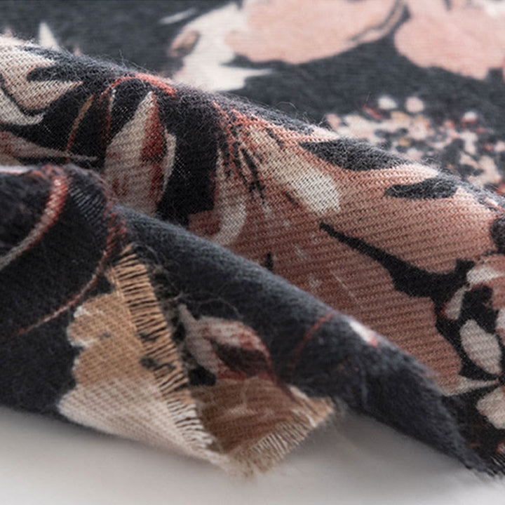 Chal con estampado de flores de crisantemo tibetano , Buddha Stones , rosa, otoño e invierno, suave y cálido