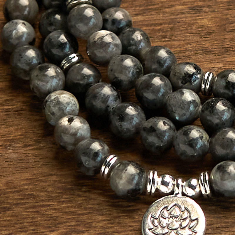 Pulsera de positividad de loto con piedra negra brillante natural multicapa con 108 cuentas de Buddha Stones