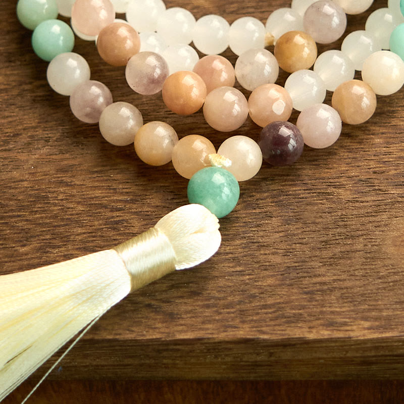 Pulsera de curación con borlas blancas y amazonita de jade blanco natural con 108 cuentas de mala de Buddha Stones