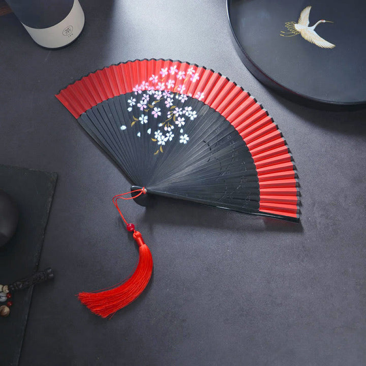 Abanico plegable de bambú con pintura en aerosol de tela de lino y algodón hecho a mano con diseño de Buddha Stones - Flor de cerezo negra roja 21cm - image 6