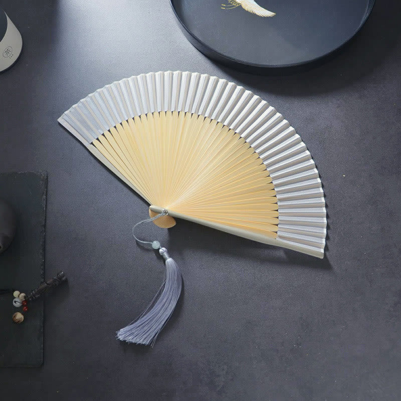 Abanico plegable de bambú con borlas de poliéster y Buddha Stones, 21 cm