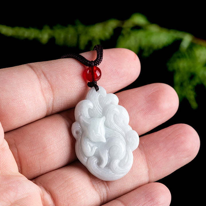 Colgante de collar con zorro de nueve colas de jade natural y Buddha Stones
