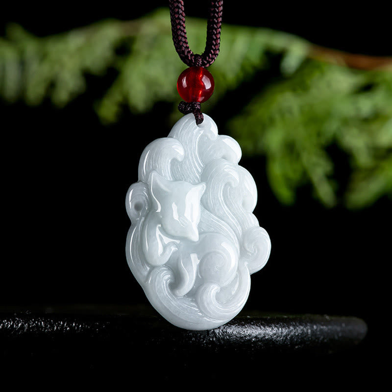 Colgante de collar con zorro de nueve colas de jade natural y Buddha Stones