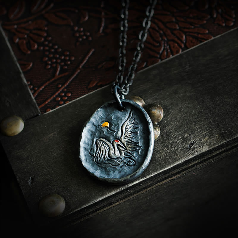 Collar con colgante de equilibrio de nubes auspiciosas y grullas de oro de 24 k y plata de ley 999 con Buddha Stones - Cadena de plata de ley 999 y acero de titanio - image 0