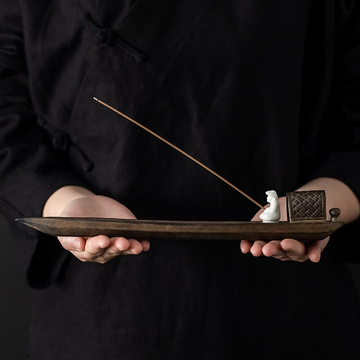 Quemador de incienso de cerámica marrón con forma de pescador y curación zen con Buddha Stones - image 4