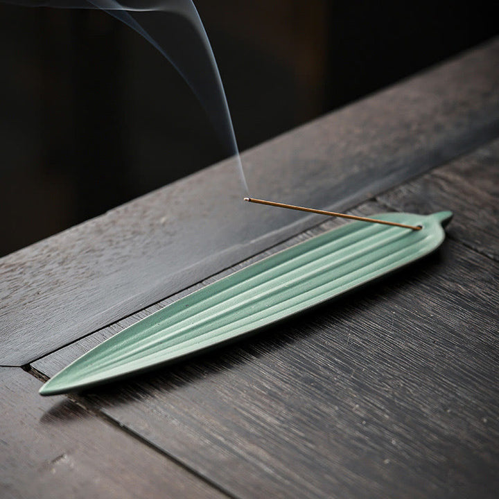 Quemador de incienso de cerámica curativo con hojas de bambú verde y Buddha Stones - Verde oscuro 22,2*4,3*0,8 cm - image 0