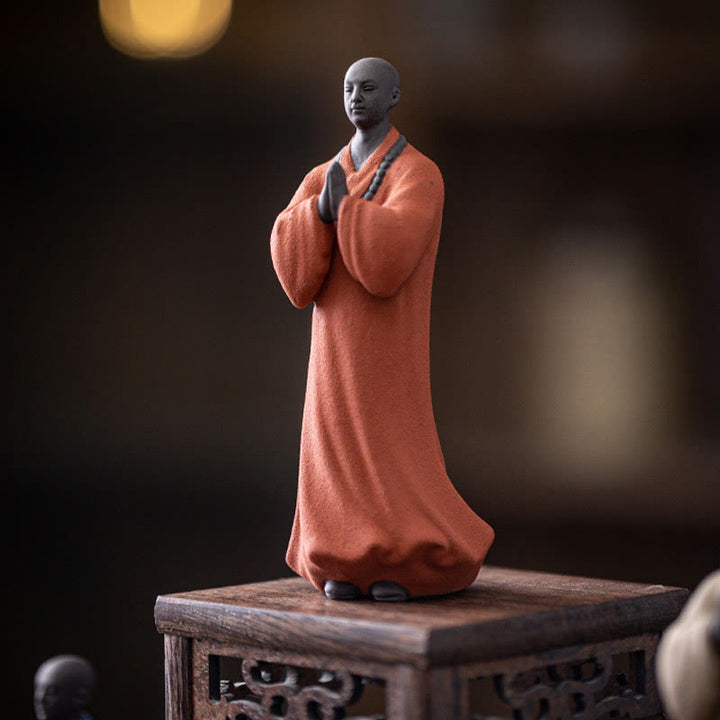 Figura de monje meditando y rezando con Buddha Stones, cerámica, compasión, serenidad, decoración del hogar - image 6