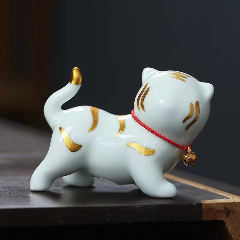 Figura decorativa de cerámica para escritorio del hogar con forma de tigre en miniatura con Buddha Stones - Tigre verde claro Aproximadamente 6,8*5,1*3 cm - image 3