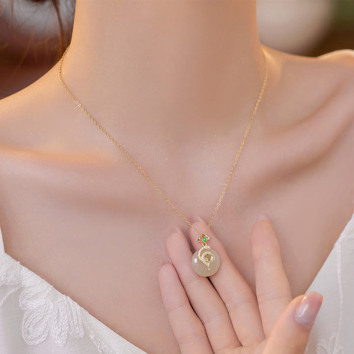 Collar con colgante de plata de ley 925 con Buddha Stones y hebilla de paz de jade hetiano con carácter Fu del año de la serpiente